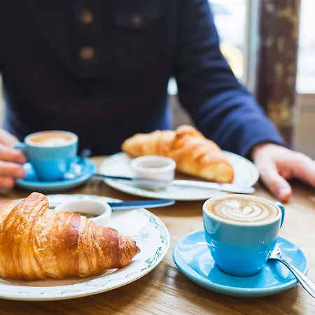 فندق Primorski 3*