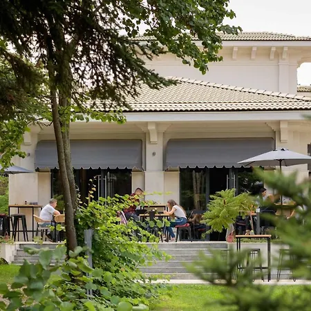 Хотел приморски 3*