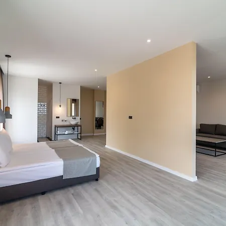 Хотел приморски