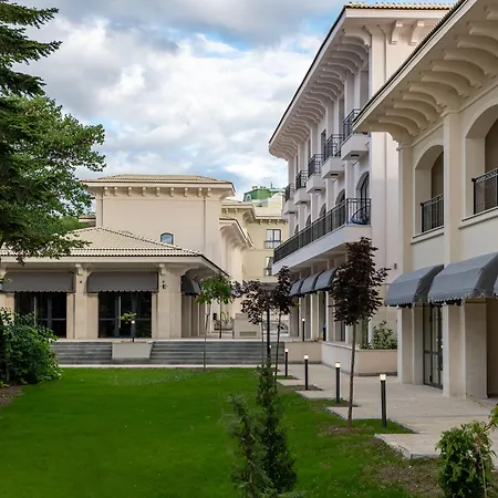 Хотел приморски Св. Св. Константин и Елена