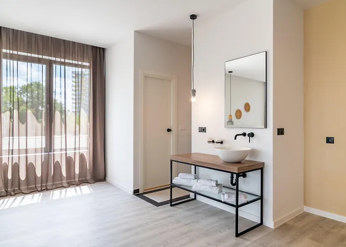 Primorski St Constantin et Helena